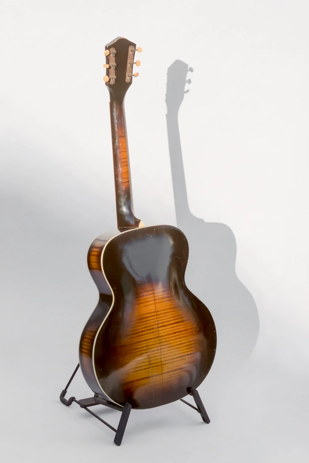 1939 Harmony Monterey Archtop — Honeybee Guitars
